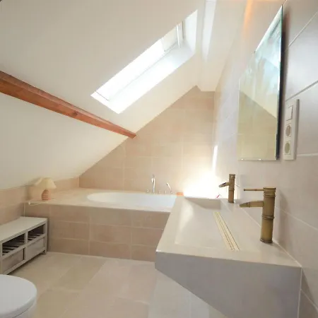 Relaxing In With Fenced Garden Villa Namur
